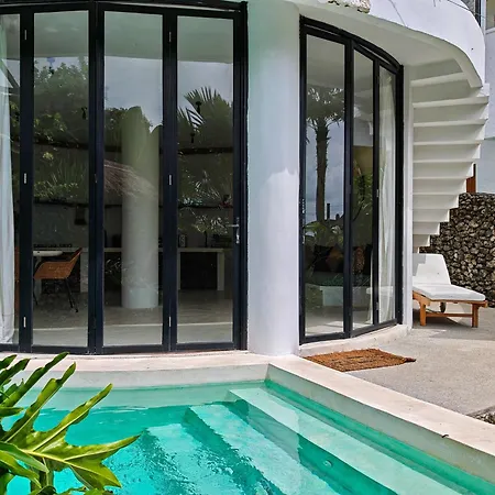 Hillstone Luxury Village-2